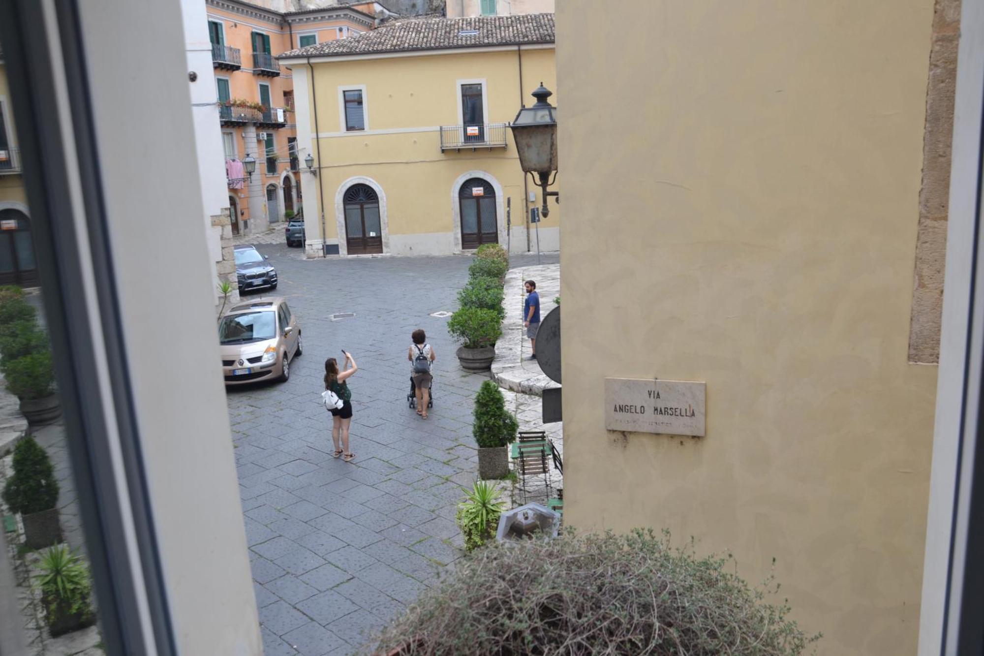 Casa Edera Apartment Isola di Liri Luaran gambar
